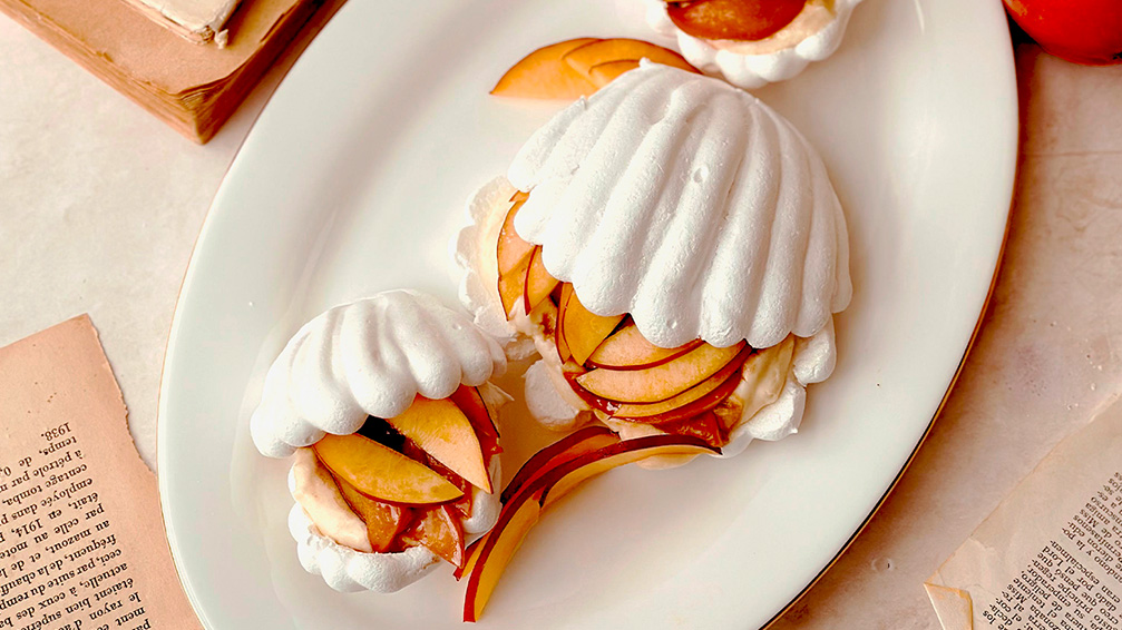 Pavlova de Verano de Nectarina de California